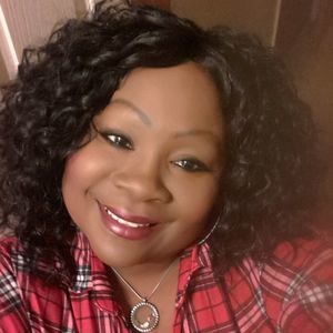Meet your Posher, Pamela